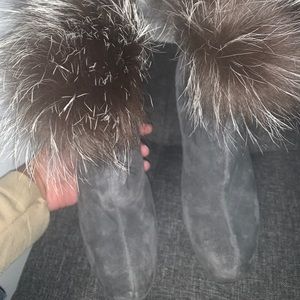 Fur heel boots